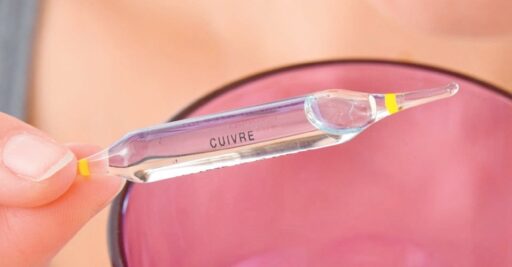 Silicone dentaire transparent pour la fabrication de prothèses, modèles ou dispositifs médicaux pour la santé dentaire et orale.