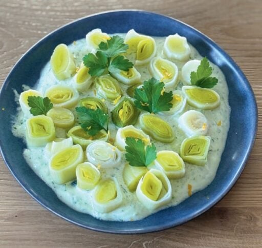 - File name: rebelle-sante-salade-oeufs-ciboulette.jpg.